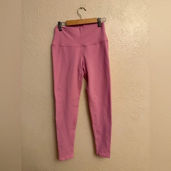 Alo Pink high waist airbrush Leggings - Picture 2 of 8